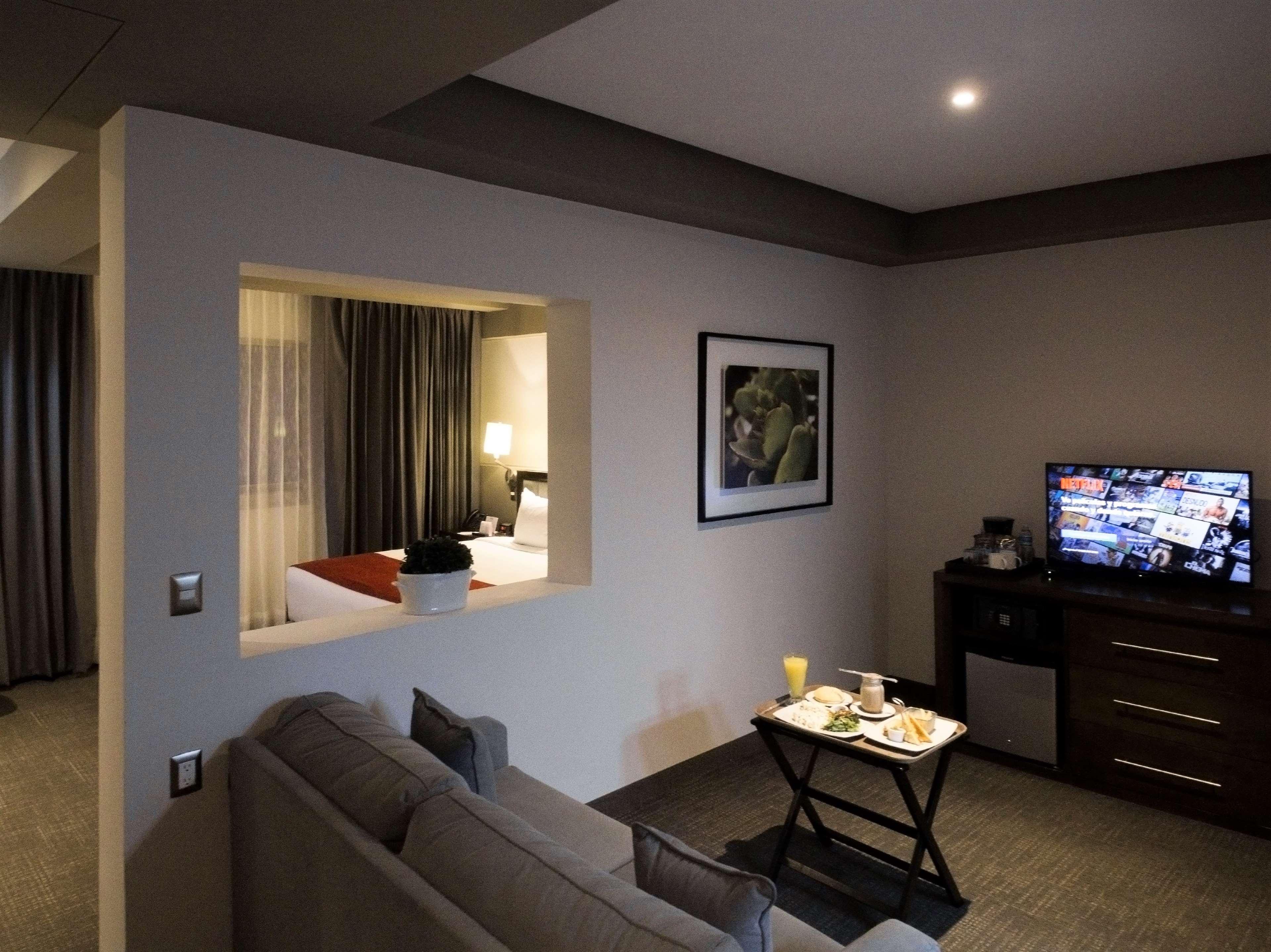 Best Western Plus Santa Cecilia Pachuca Экстерьер фото