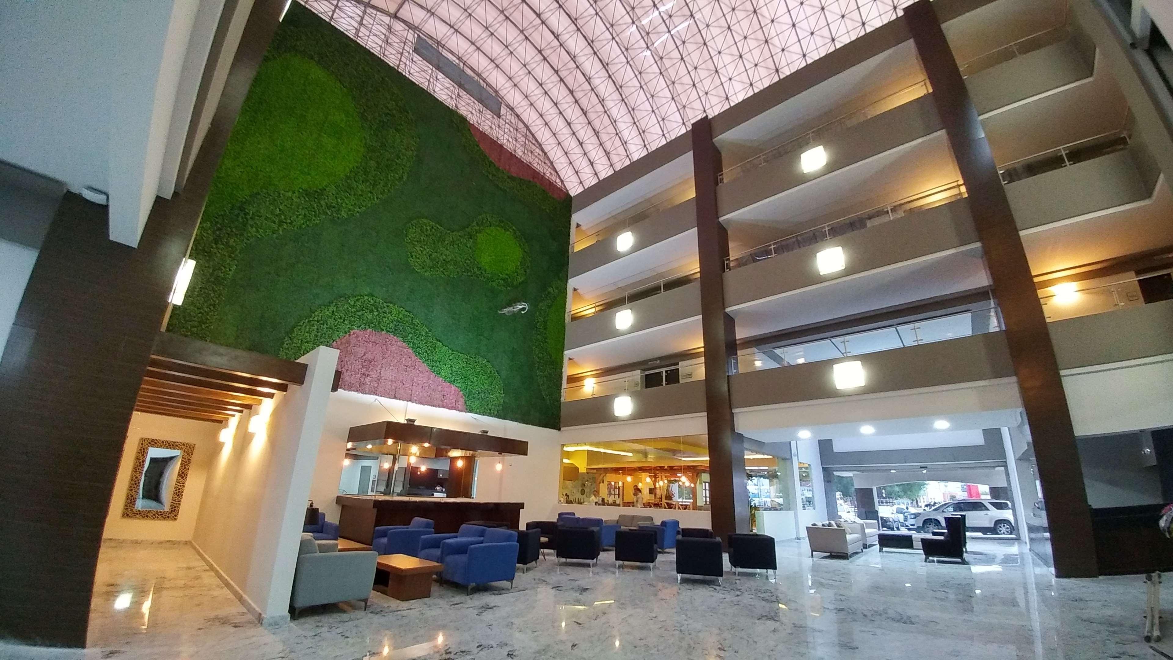 Best Western Plus Santa Cecilia Pachuca Интерьер фото